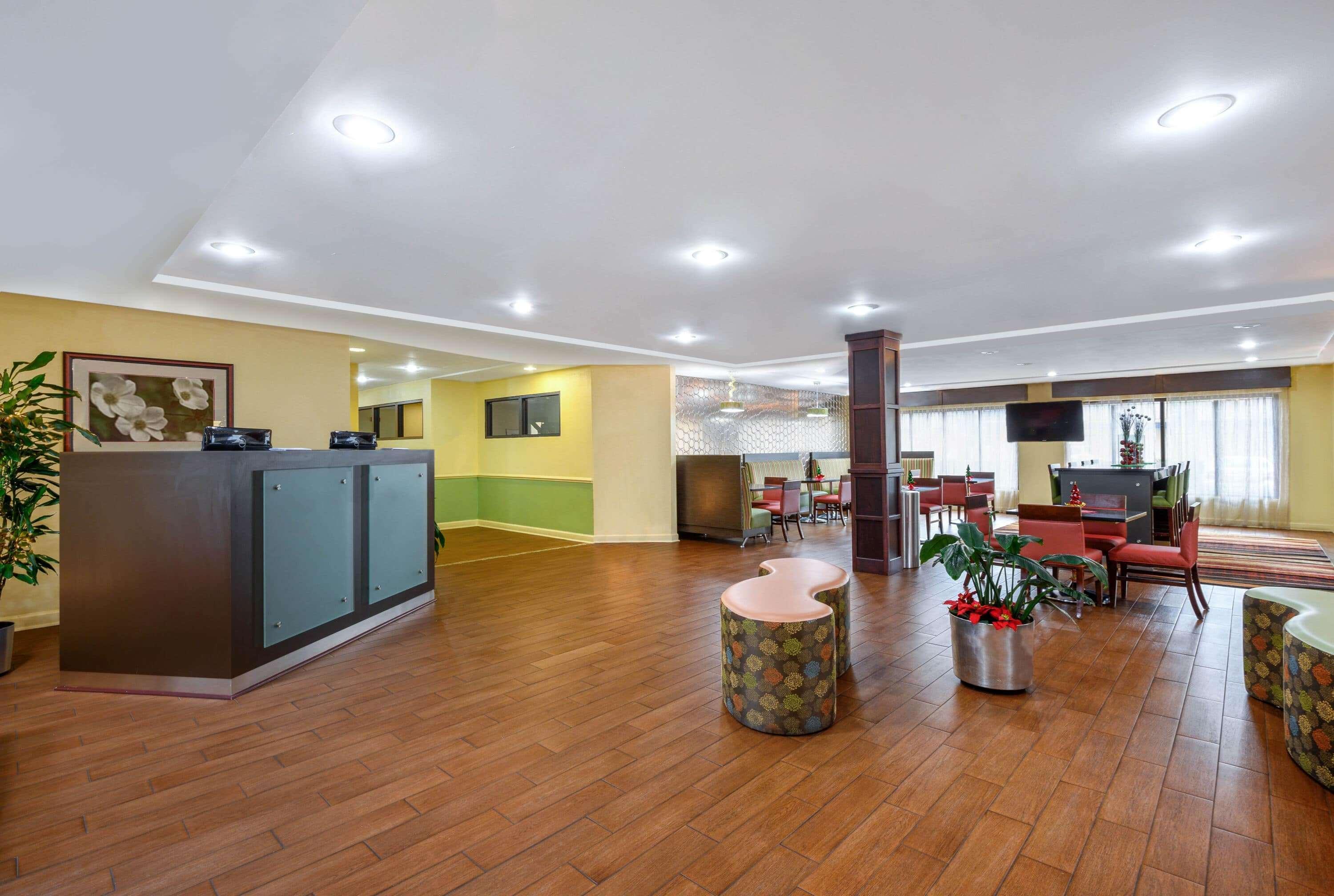 La Quinta By Wyndham Флоренс Экстерьер фото