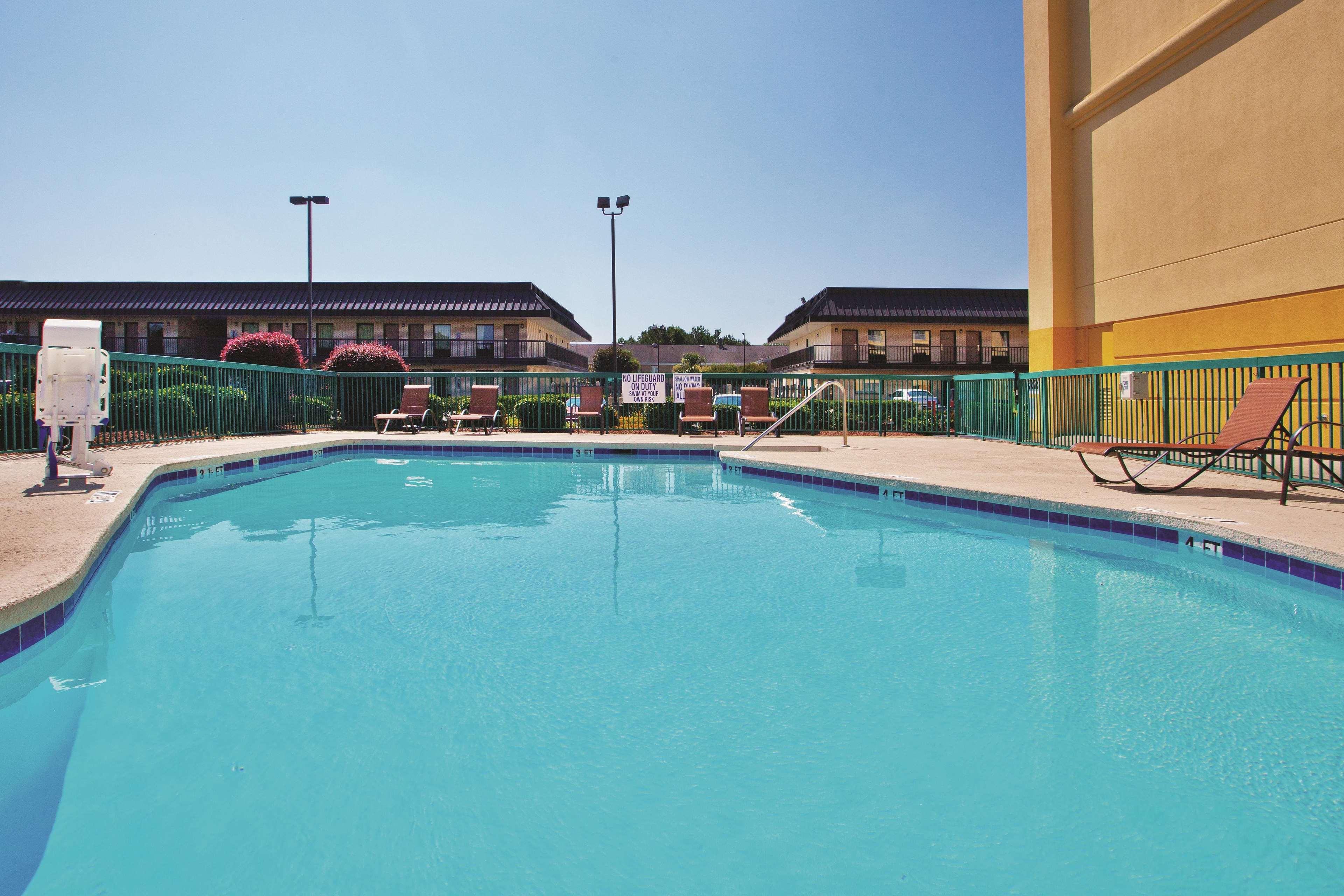 La Quinta By Wyndham Флоренс Экстерьер фото